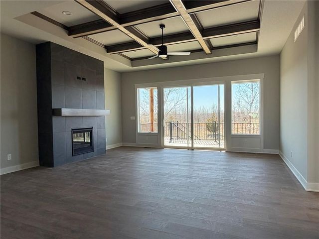 4516 SW Berkshire Drive, Lee's Summit, MO 64083