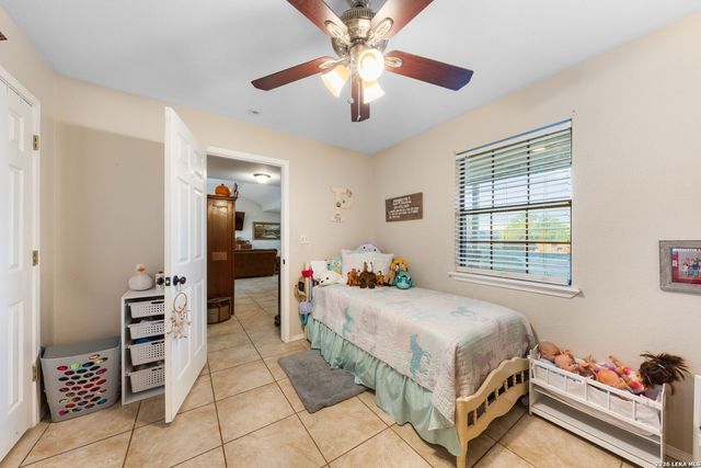 201 Bryan, Jourdanton, TX 78026