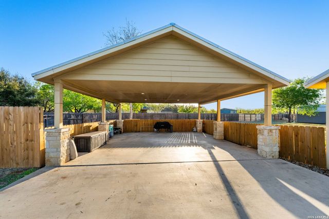 201 Bryan, Jourdanton, TX 78026