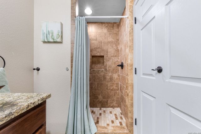 201 Bryan, Jourdanton, TX 78026