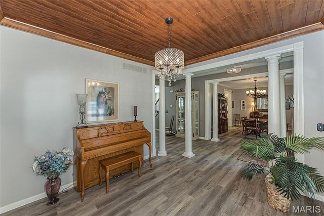 306 Magnolia Valley Drive, O'fallon, MO 63366