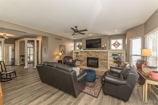306 Magnolia Valley Drive, O'fallon, MO 63366
