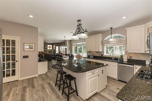 306 Magnolia Valley Drive, O'fallon, MO 63366