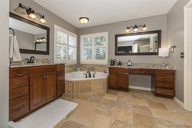 306 Magnolia Valley Drive, O'fallon, MO 63366