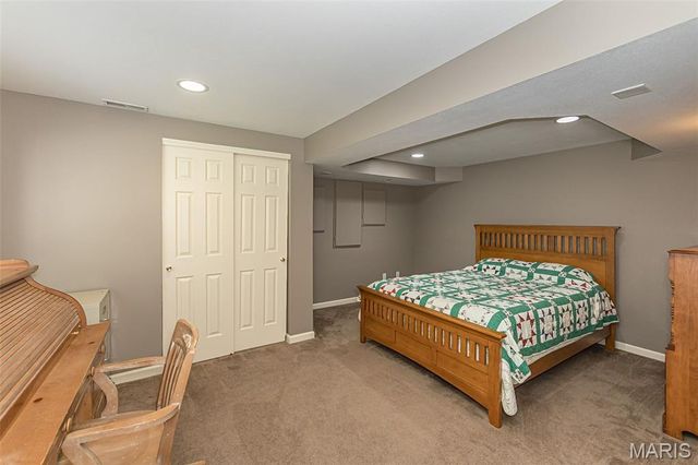 306 Magnolia Valley Drive, O'fallon, MO 63366