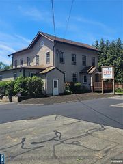 205 Oak Tree Road, Tappan, NY 10983