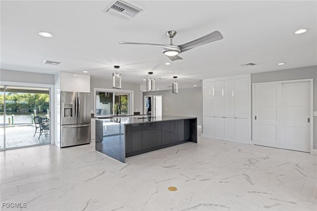 432 Seaworthy RD, North Fort Myers, FL 33903