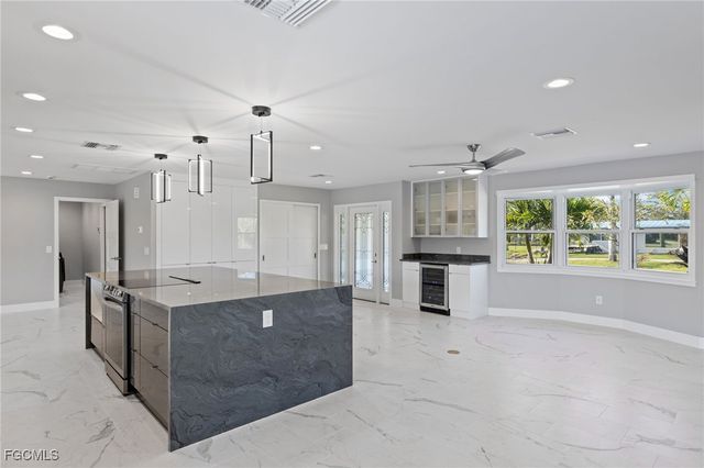 432 Seaworthy RD, North Fort Myers, FL 33903