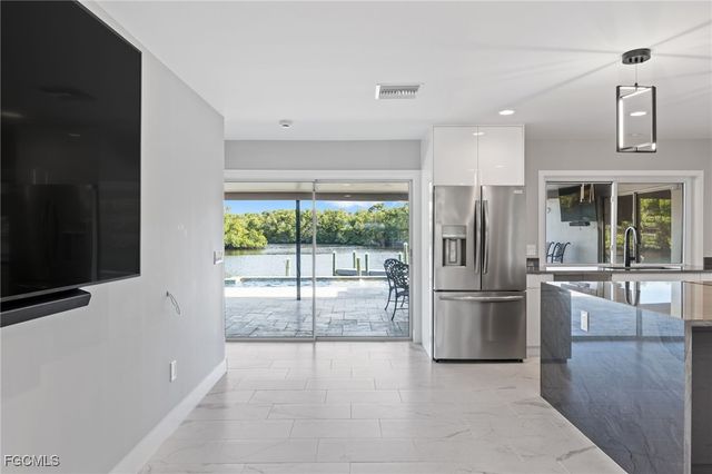 432 Seaworthy RD, North Fort Myers, FL 33903