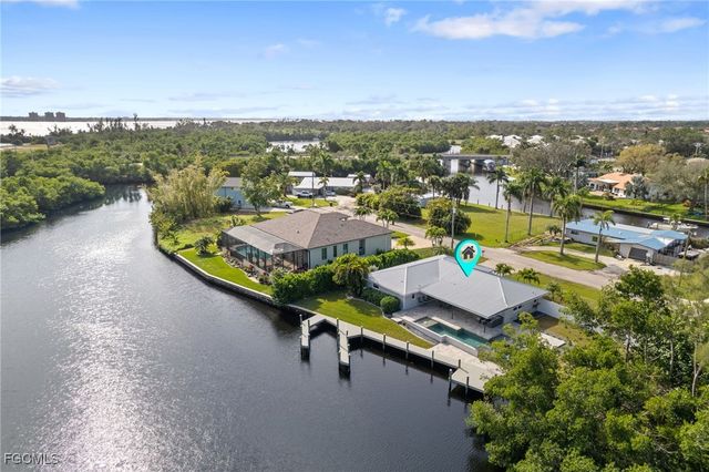432 Seaworthy RD, North Fort Myers, FL 33903
