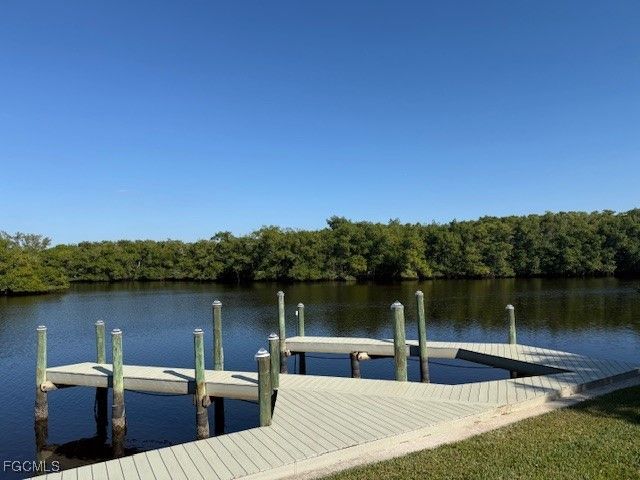 432 Seaworthy RD, North Fort Myers, FL 33903