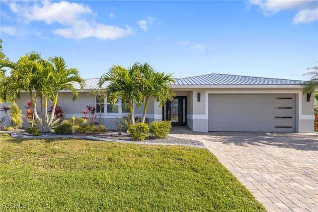 432 Seaworthy RD, North Fort Myers, FL 33903