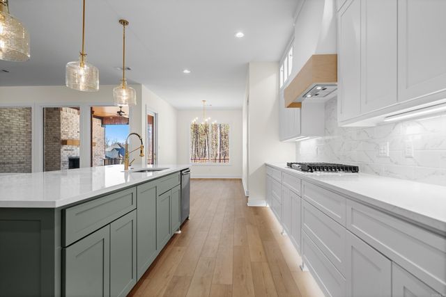 249 Gardens Gate Circle, Hot Springs, AR 71901