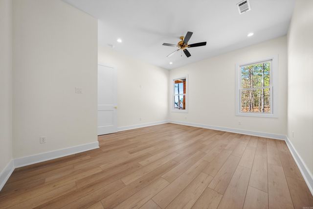 249 Gardens Gate Circle, Hot Springs, AR 71901