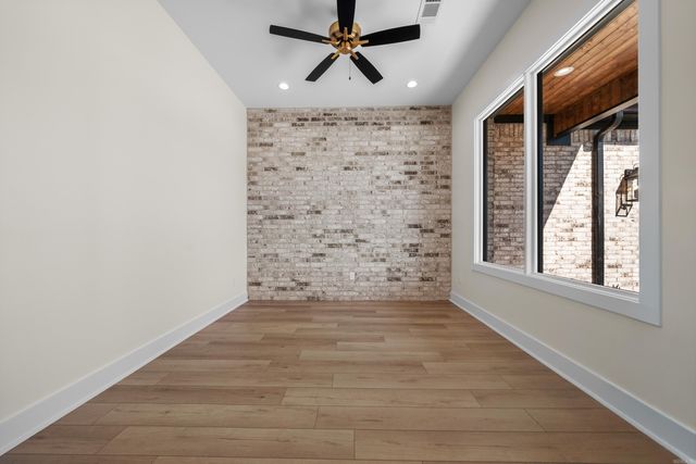 249 Gardens Gate Circle, Hot Springs, AR 71901