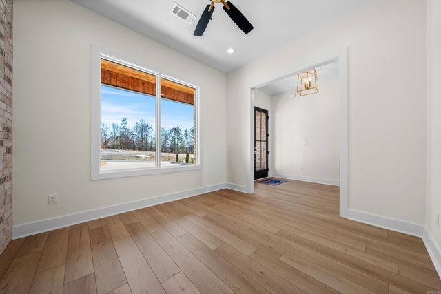 249 Gardens Gate Circle, Hot Springs, AR 71901