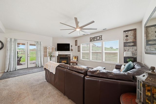 4390 Cheyenne Dr, Ione, CA 95640