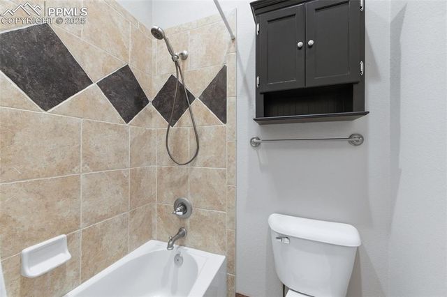 5805 Gladstone Street, Colorado Springs, CO 80906