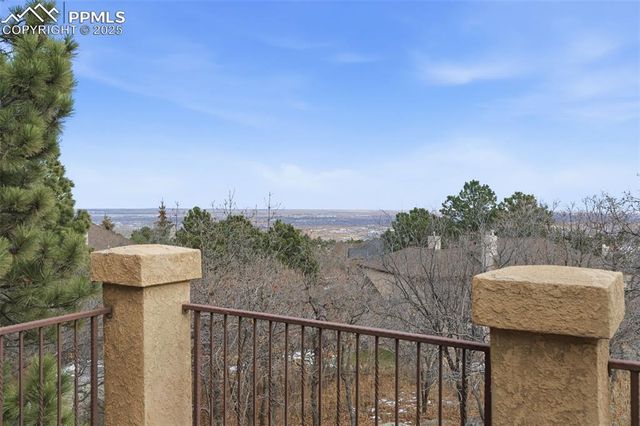 5805 Gladstone Street, Colorado Springs, CO 80906