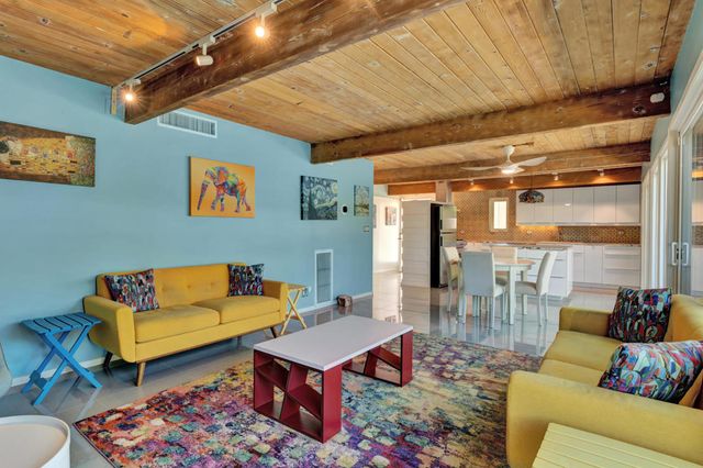 600 E Alexander Way, Palm Springs, CA 92262