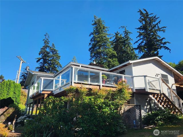 2426 Eastpoint Drive, Langley, WA 98260