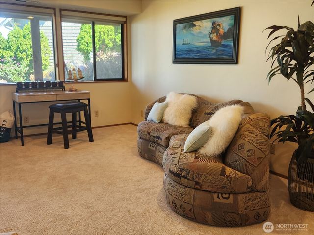 2426 Eastpoint Drive, Langley, WA 98260