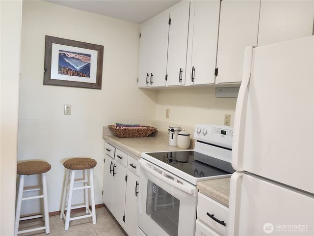 2426 Eastpoint Drive, Langley, WA 98260