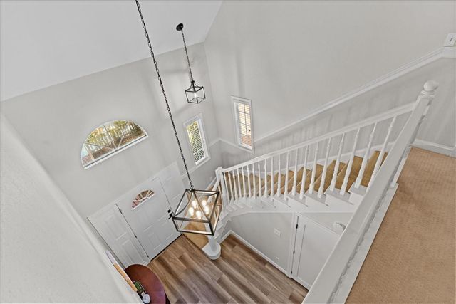 41 Heritage Wood Cir, Sacramento, CA 95831