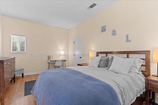 41 Heritage Wood Cir, Sacramento, CA 95831
