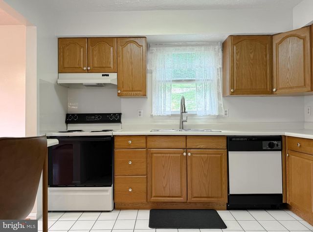 23401 HAWKINS DR, Aquasco, MD 20608