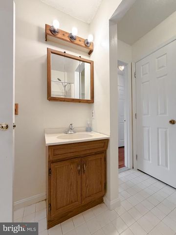 23401 HAWKINS DR, Aquasco, MD 20608