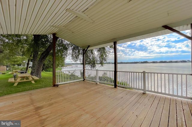 23401 HAWKINS DR, Aquasco, MD 20608