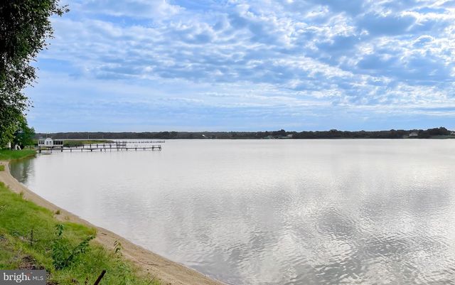 23401 HAWKINS DR, Aquasco, MD 20608