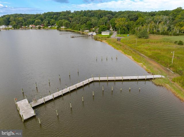 23401 HAWKINS DR, Aquasco, MD 20608