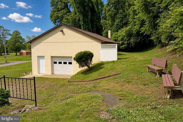 23401 HAWKINS DR, Aquasco, MD 20608