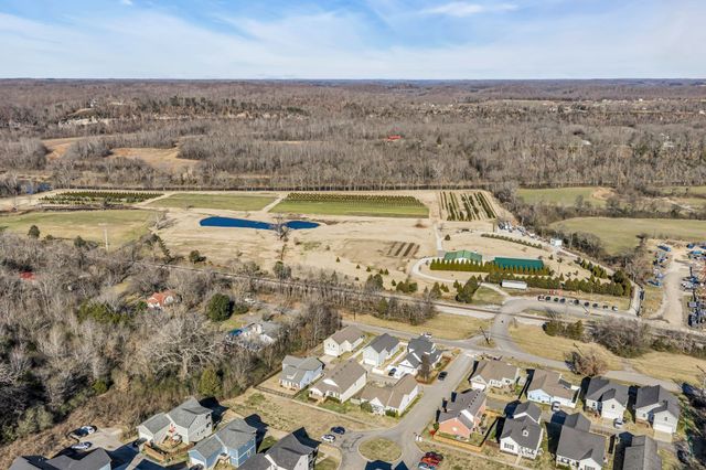 111 Ellersly Way, Kingston Springs, TN 37082
