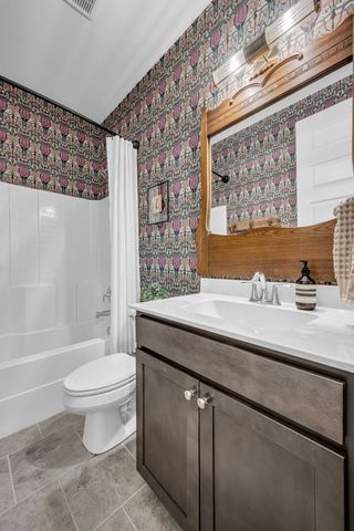 111 Ellersly Way, Kingston Springs, TN 37082