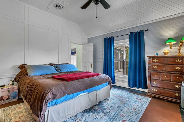 623 W Milroy Avenue, Rensselaer, IN 47978