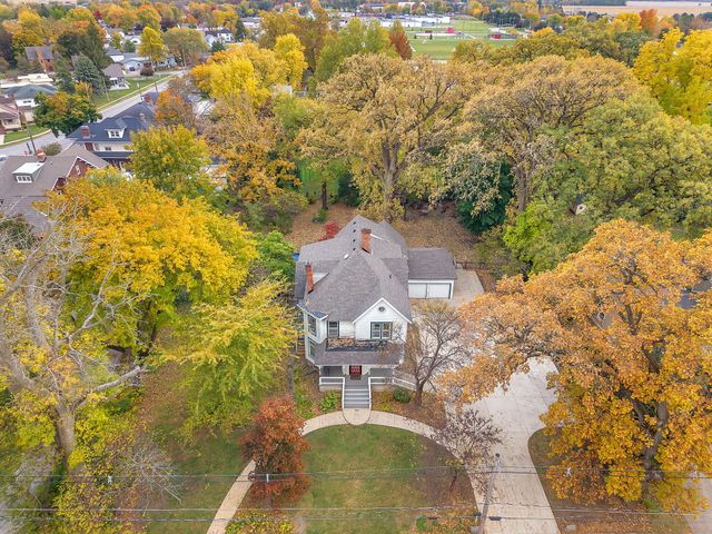 623 W Milroy Avenue, Rensselaer, IN 47978