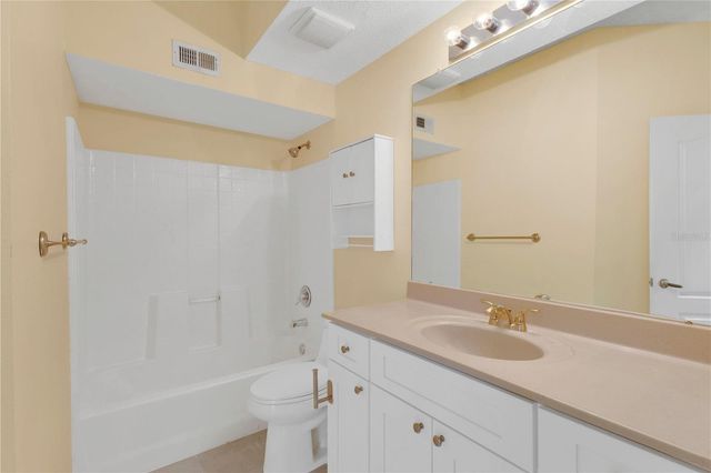 12111 POPPY FIELD LANE 109, Orlando, FL 32837