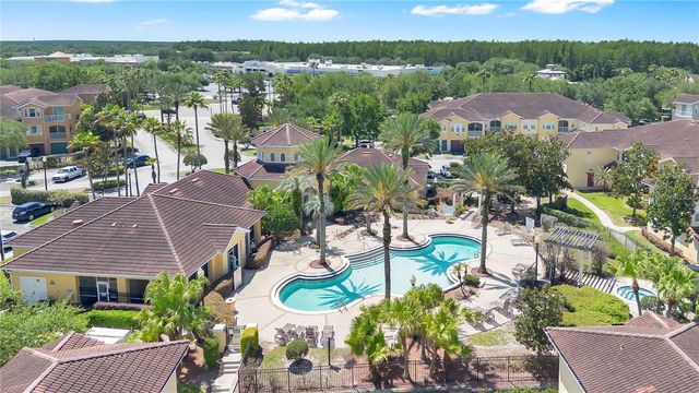 12111 POPPY FIELD LANE 109, Orlando, FL 32837
