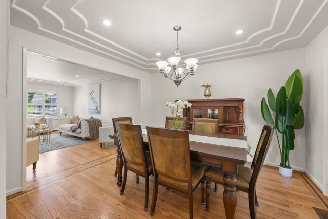 5274 Sunny Orchard Lane, San Jose, CA 95135