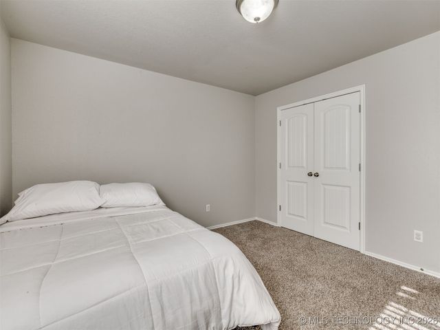 13318 S 21st Court, Bixby, OK 74008