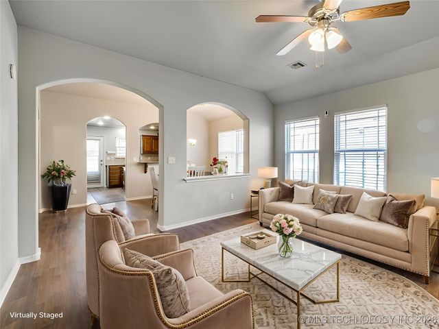 13318 S 21st Court, Bixby, OK 74008