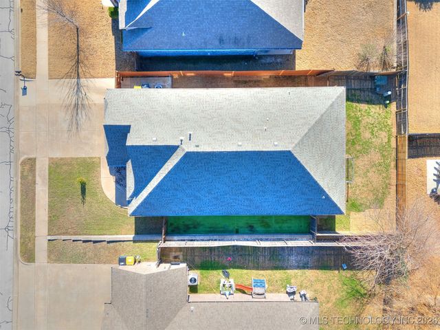 13318 S 21st Court, Bixby, OK 74008