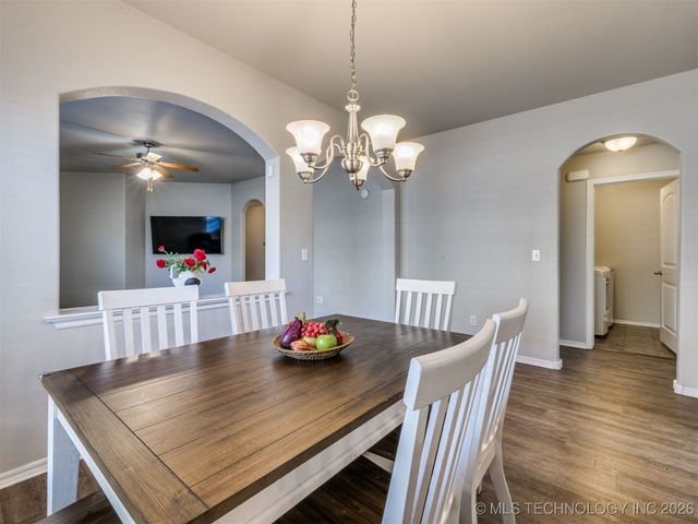 13318 S 21st Court, Bixby, OK 74008