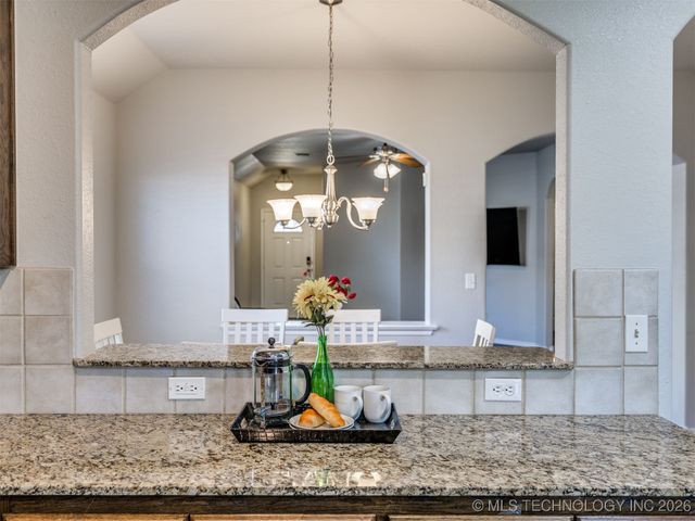 13318 S 21st Court, Bixby, OK 74008