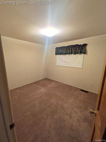 35209 Cathedral Drive, Sterling Heights, MI 48312