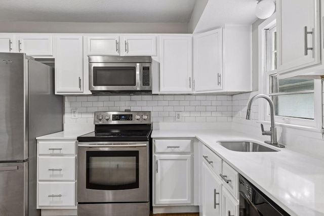 11800 Magnolia Street NW, Coon Rapids, MN 55448