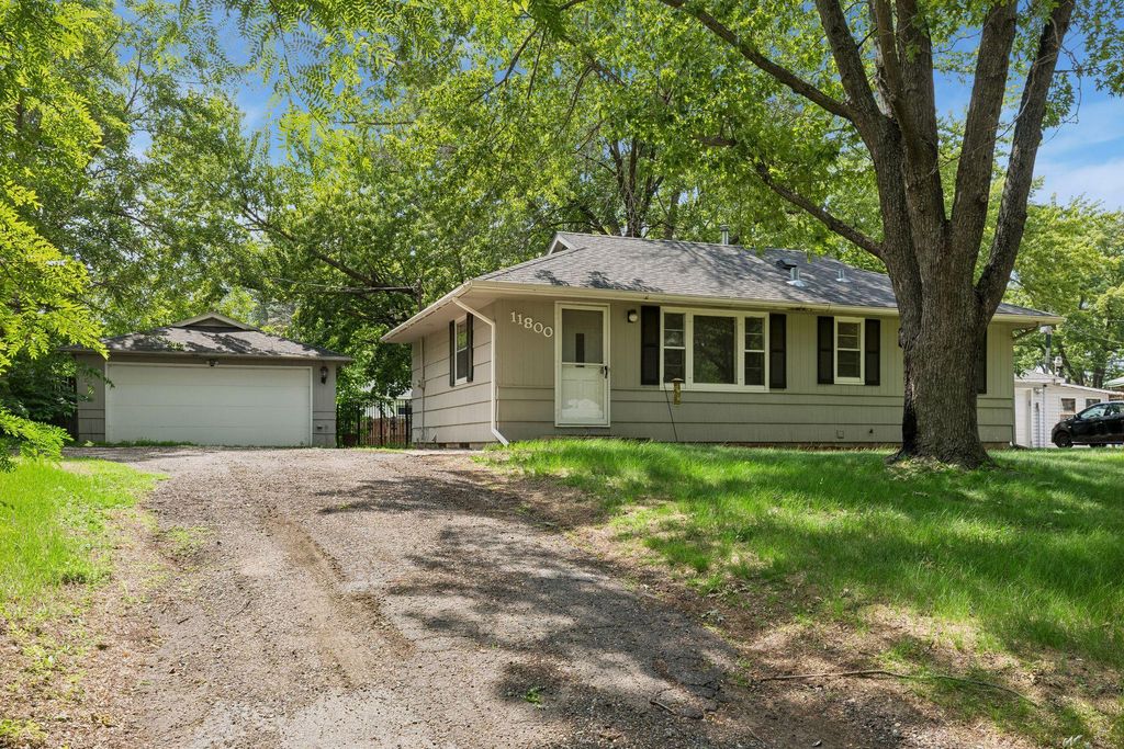 11800 Magnolia Street NW, Coon Rapids, MN 55448